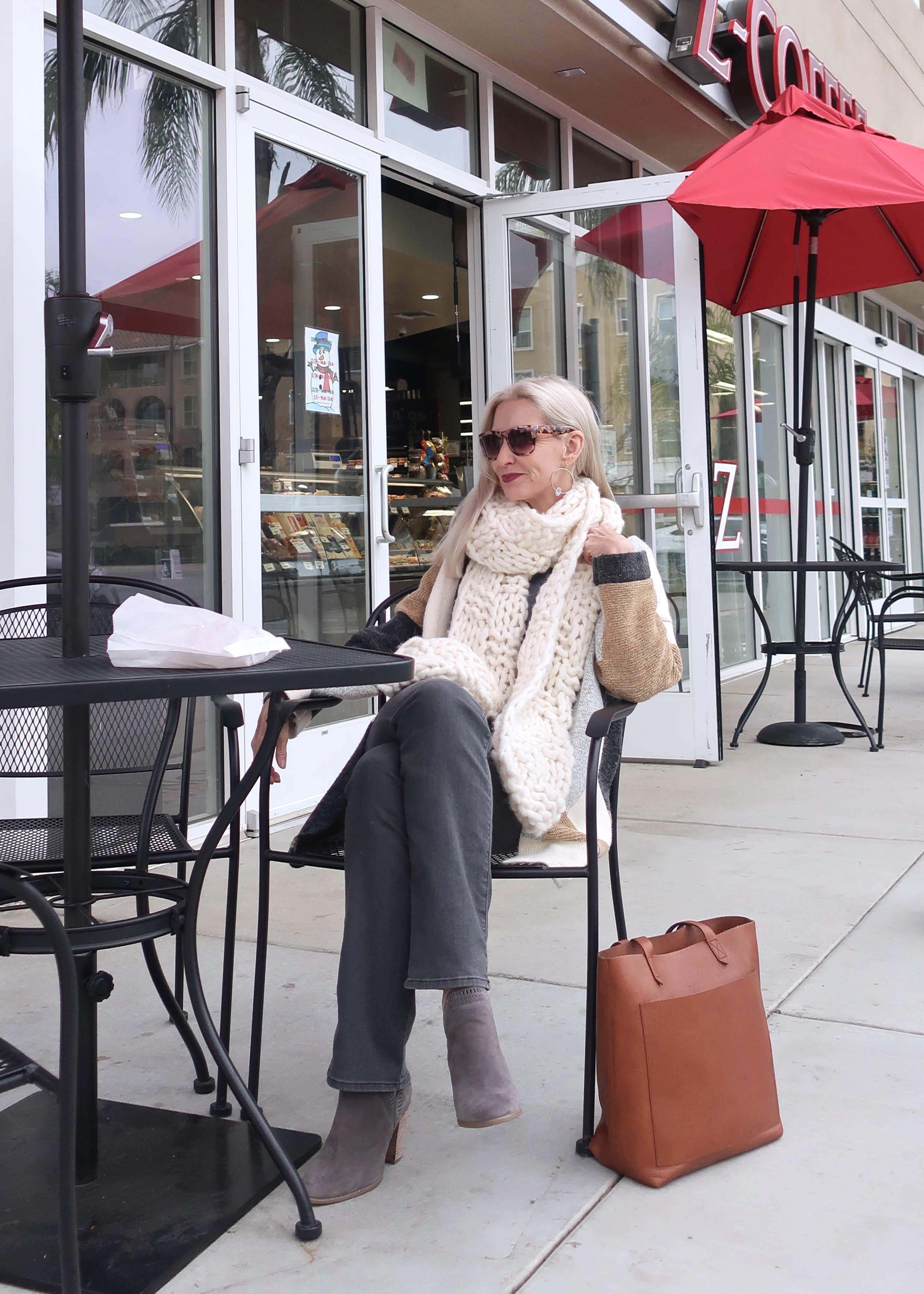 casual winter outfit for women over 50