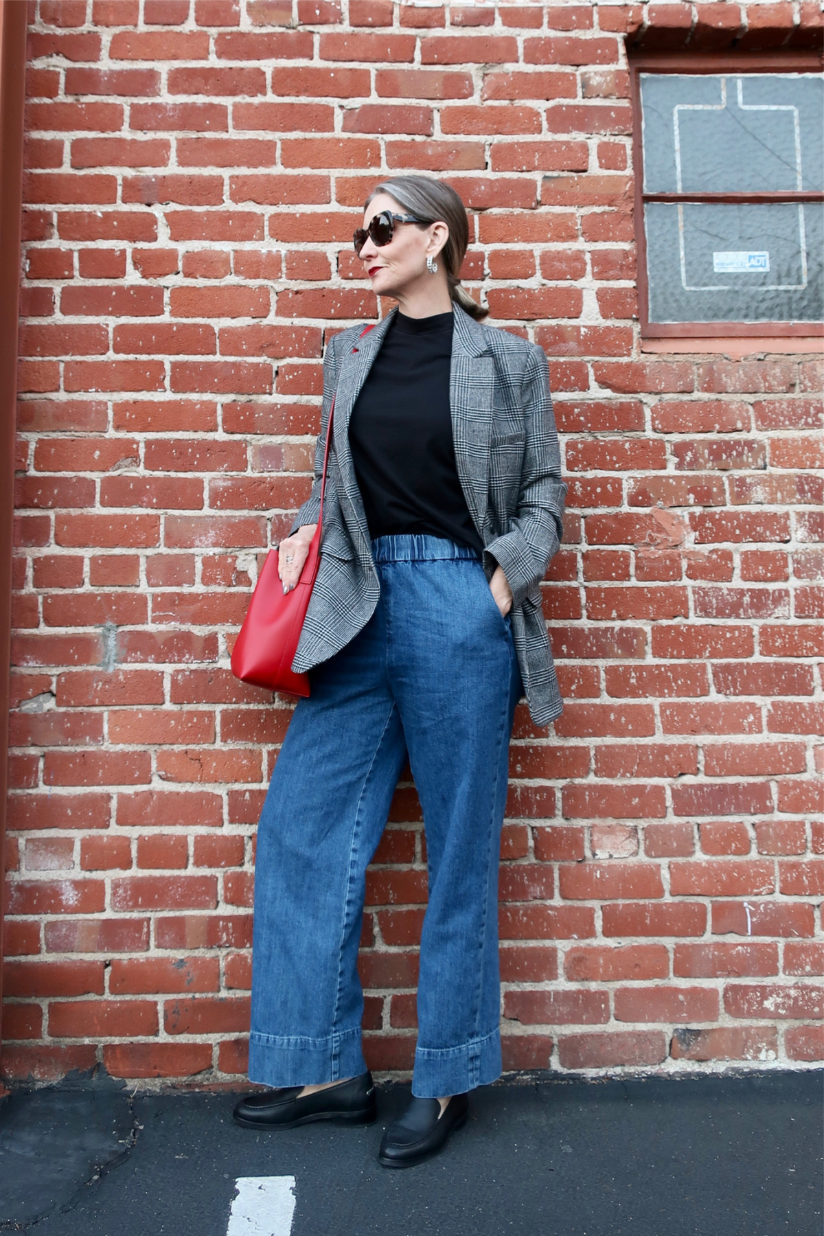 Everlane’s The Easy Jean - Fashion Should Be Fun