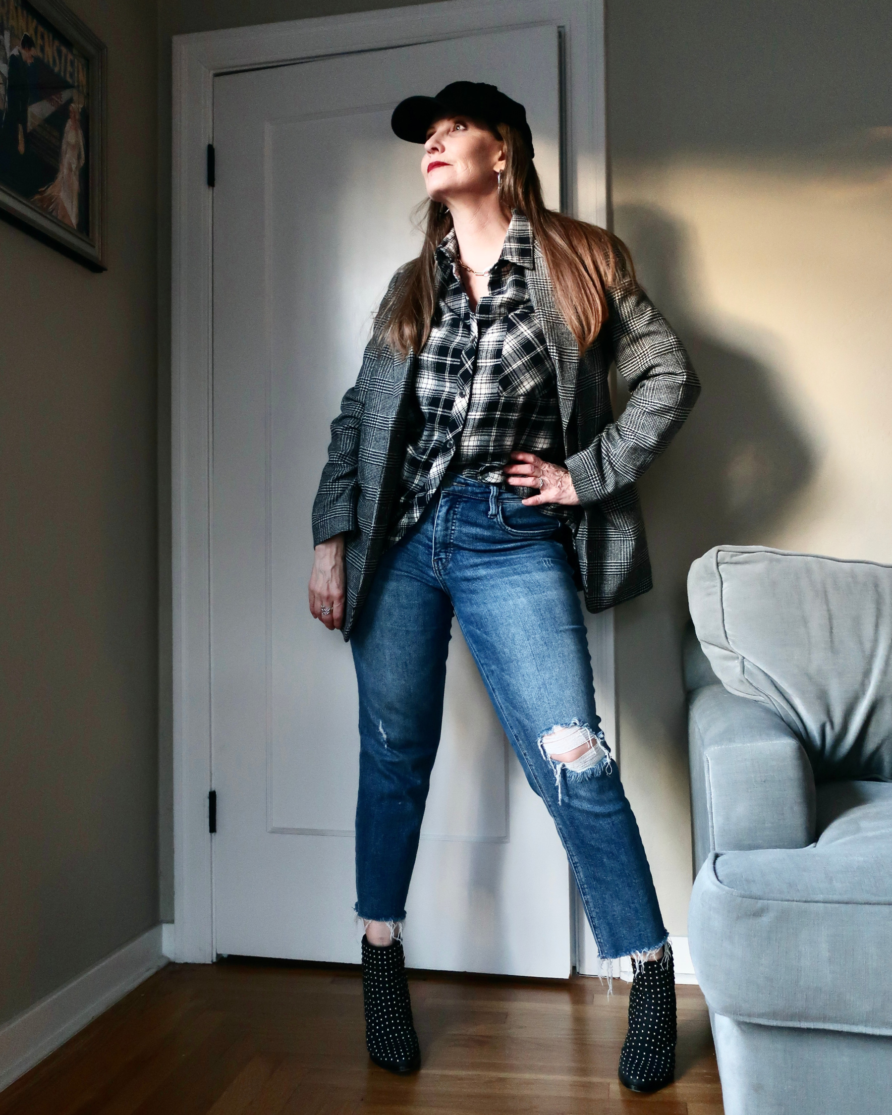 casual OOTD for women over 50